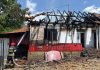 Incendiu la o locuință din Oituz. Aproximativ 70 de metri pătrați din acoperiș au fost distruși