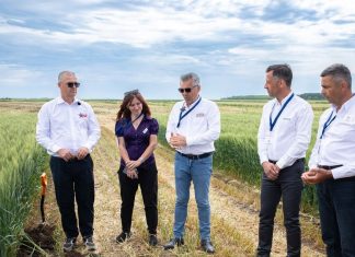 O nouă tehnologie românească pentru fermieri, lansată la Simpozionul Internațional Romchim Protect