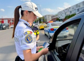 Polițiștii băcăuani, mobilizați în weekend la festivalurile de pe Insula de Agrement