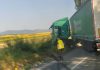 Accident pe DN2, în zona localității Cleja. Un șofer a fost rănit ușor
