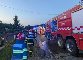 Cinci persoane, între care doi copii, rănite într-un accident pe DN 11, în comuna Sănduleni