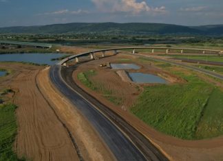 A7: Nodul rutier Bacău Sud intră în linie dreaptă. UMB a finalizat betonarea, urmează asfaltarea