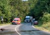 Trafic blocat pe DN 11, în comuna Măgura, după coliziunea dintre un autotren și un autoturism