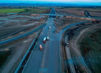 A7: Imagini de seară de pe șantierul Nodului Rutier Bacău Nord. Stadiul lucrărilor la 28 august 2026