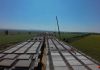 VIDEO | A7: Se betonează viaductul peste calea ferată de la Filipești. UMB avansează la unul dintre cele mai importante pasaje ale Autostrăzii Moldovei