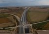 A7 Bacău – Pașcani: lucrări în ritm susținut la nodul rutier Săbăoani. Imagini de pe șantier