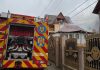 Incendiu la o locuință din Berzunți. Acoperișul, distrus pe 80 de metri pătrați